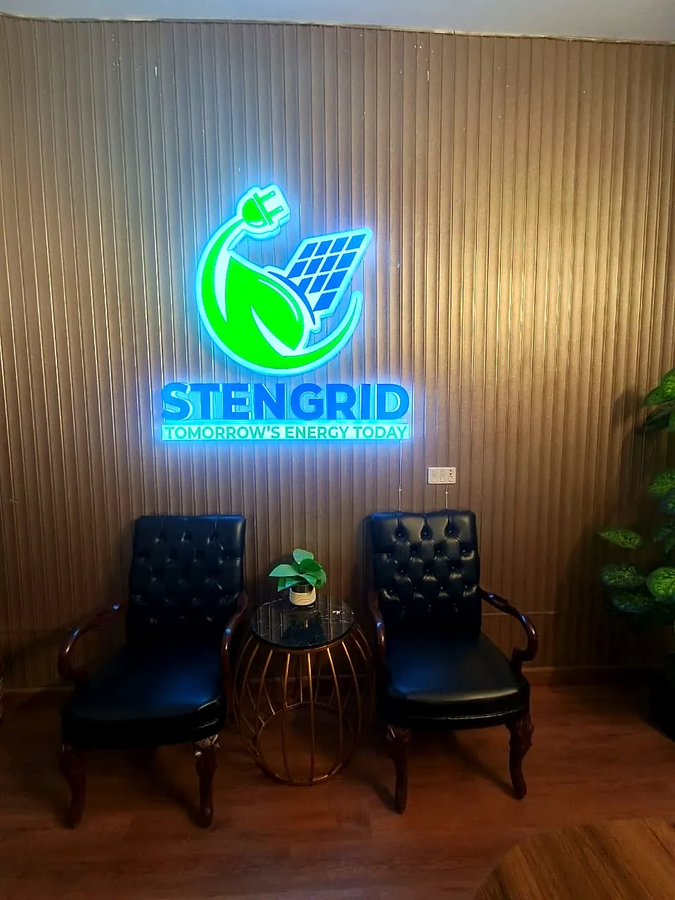 StenGrid reception with the illuminated StenGrid logo