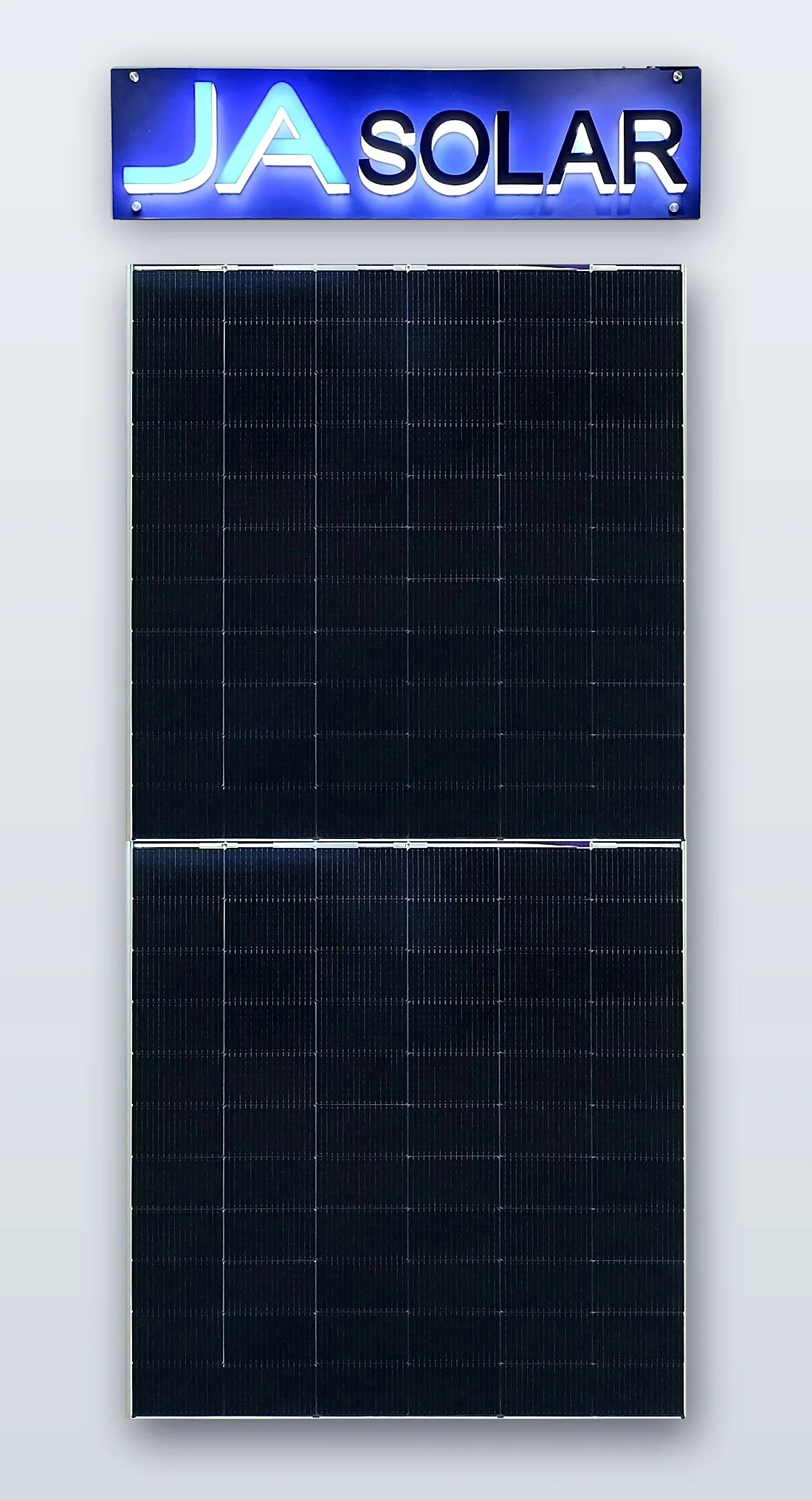 JA Solar 585W High-Efficiency Solar Panel (representative ja solar image)